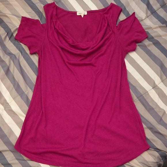 silence + noise Tops - Women's Pink Cold Shoulder Top By Silence + Noise
